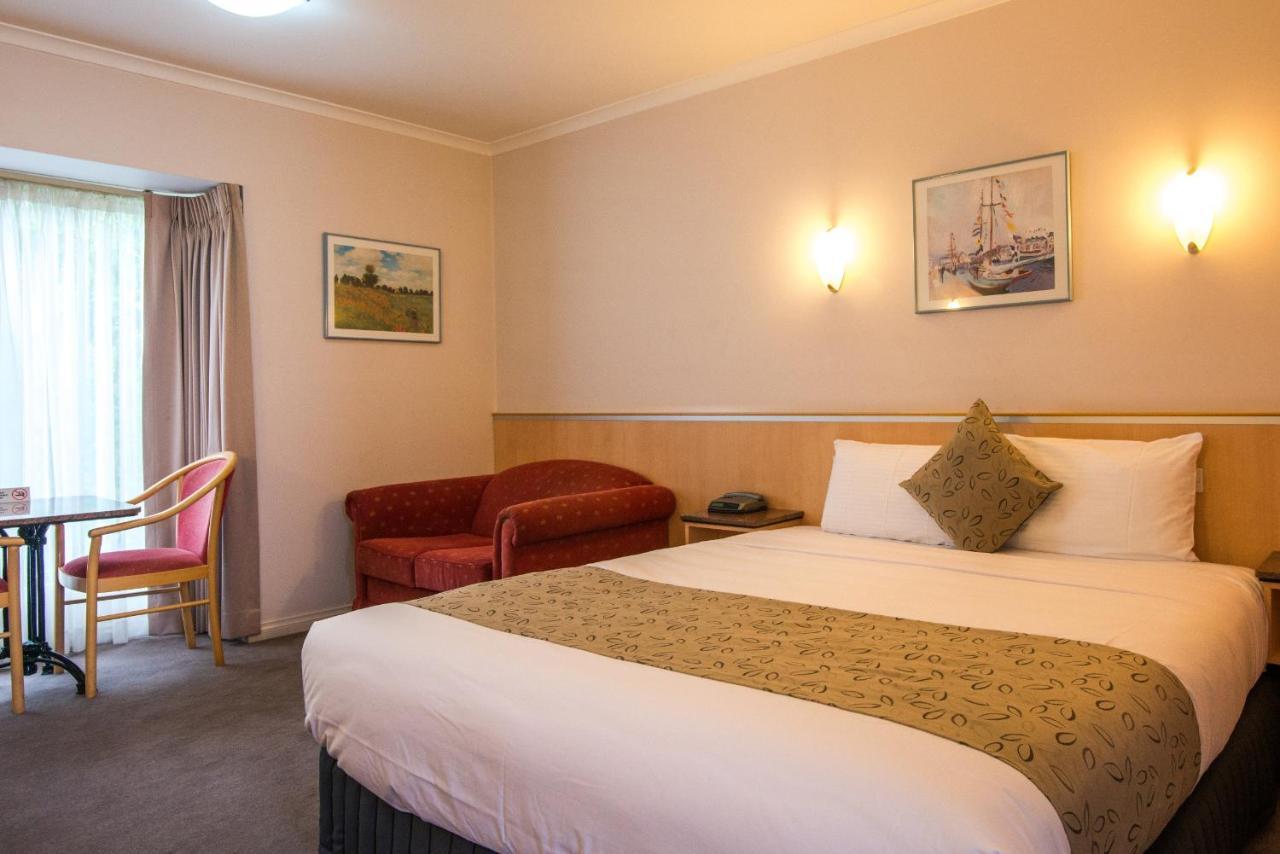 The Waverley International Hotel Glen Waverley Chambre photo